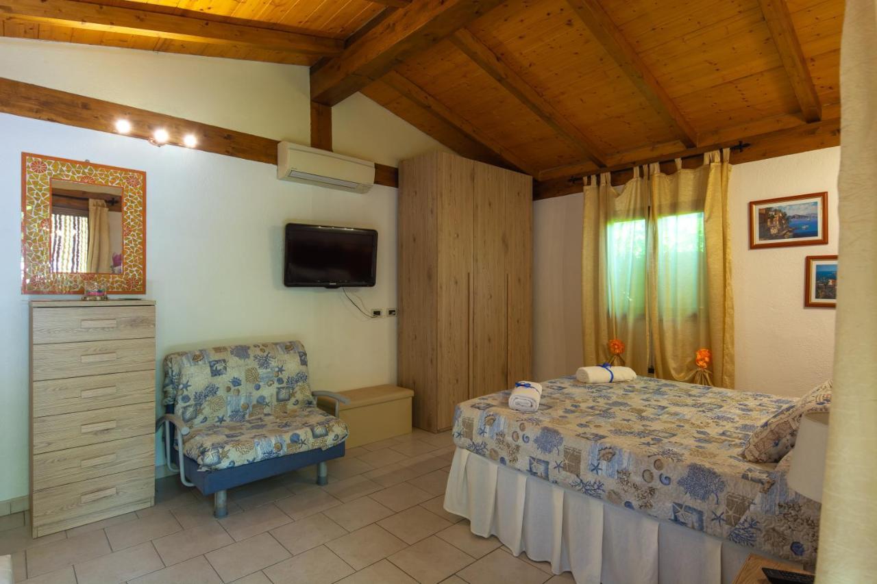 Elbaloves Appartaments Villa Capoliveri  Exterior foto